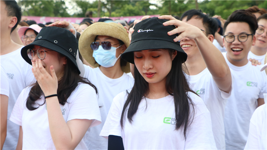 碧捷潔凈科技有限公司第一界成功人士彩跑“放肆美好，放肆好”活動