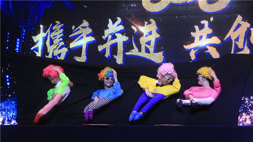 深圳市翼速國(guó)際物流有限公司精英團(tuán)隊(duì)拓展訓(xùn)練取得圓滿成功