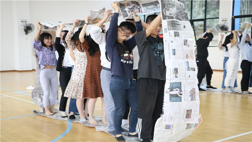 中國民航中南空管局管制中心與廣州市中級人民法院、文德路小學交流拓展活動
